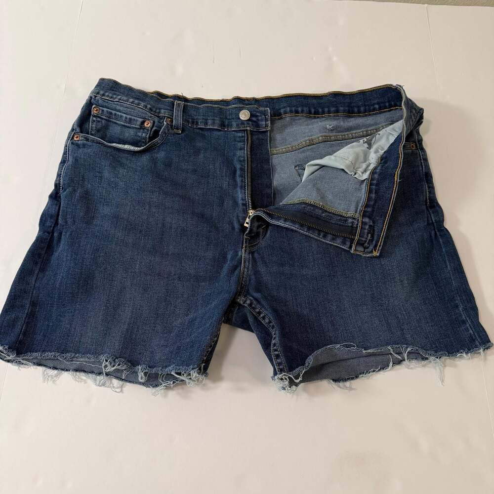 Levi's 502 Regular Taper Cut-Off Raw Hem Denim Shorts Size W40 - Picture 5 of 15